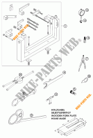 SPECIFIC TOOLS (ENGINE) for KTM 200 MXC 2001